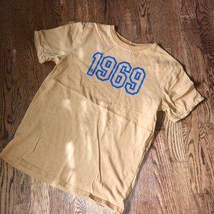 GAP 1969 T-Shirt
